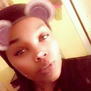 Meet your Posher, Lala